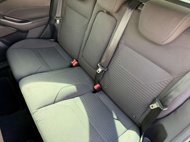 2018 Ford Focus - Photo 9