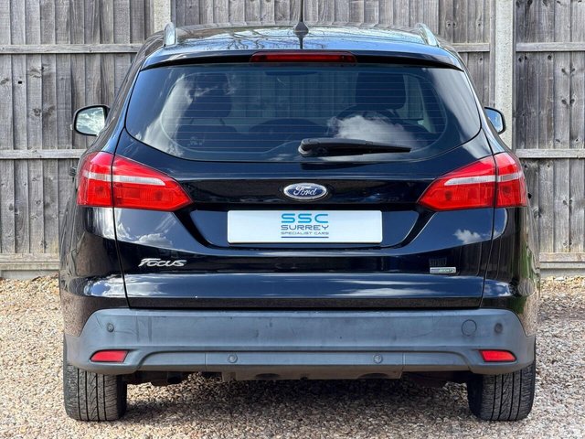 2018 Ford Focus - Photo 12