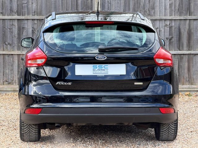 2016 Ford Focus - Photo 12