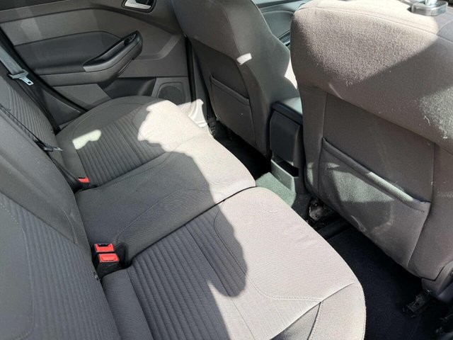 2016 Ford Focus - Photo 9