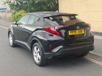 USED 2019 19 TOYOTA C-HR 1.8 VVT-h Icon SUV 5dr Petrol Hybrid CVT Euro 6 (s/s) (122 ps) 