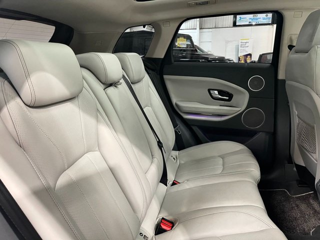 View our LAND ROVER RANGE ROVER EVOQUE