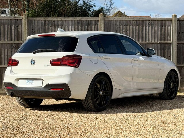 2019 BMW 1 Series - Photo 3