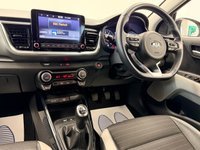 USED 2021 71 KIA STONIC 1.0 T-GDi MHEV CONNECT HYBRID 120 BHP + SAT NAV + REAR CAMERA SIX WARRANTY JUNE 2027 MOT