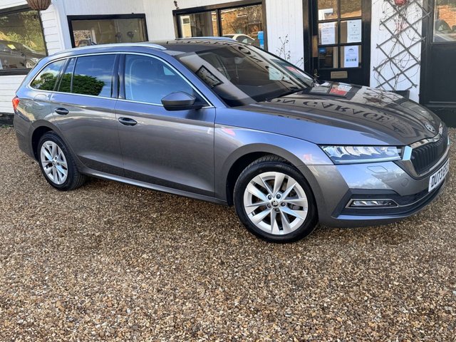 2023 SKODA OCTAVIA - Photo 4