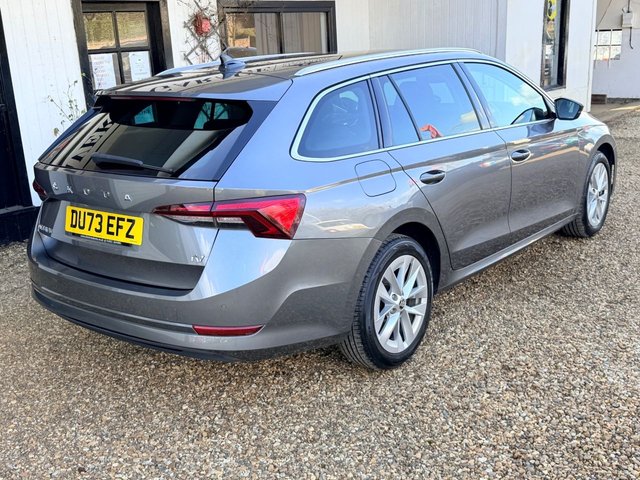 2023 SKODA OCTAVIA - Photo 7