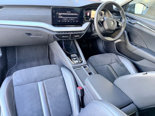 2023 SKODA OCTAVIA - Photo 3