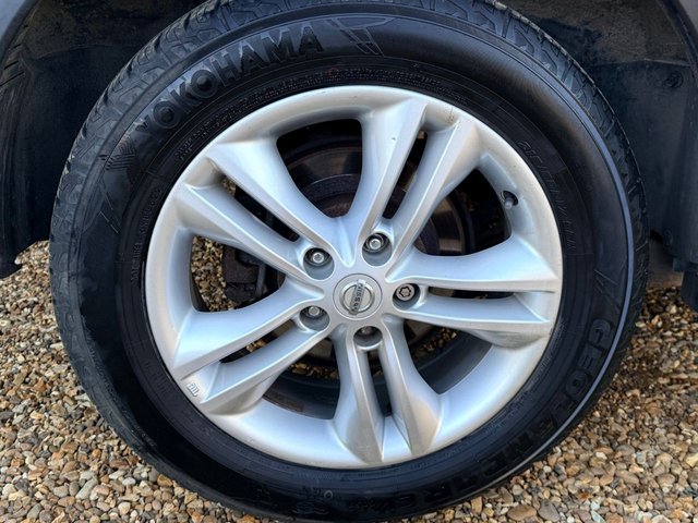 2013 NISSAN QASHQAI - Photo 12