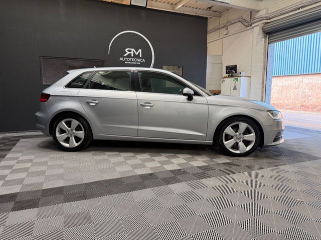 2016 AUDI A3 - Photo 7