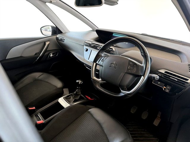 View our CITROEN GRAND C4 SPACETOURER