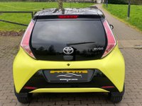USED 2016 TOYOTA AYGO 1.0 VVT-i x-cite 3 Yellow Bi-Tone Hatchback 5dr Petrol x-shift Euro 6 (68 ps) AUTOMATIC....