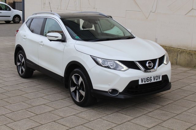 2016 NISSAN QASHQAI