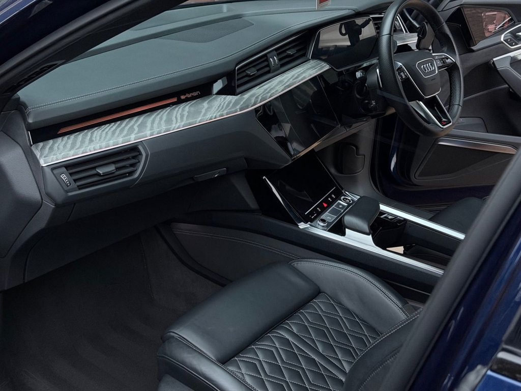 USED 2022 22 AUDI E-TRON 55 Vorsprung Sportback 5dr Electric Auto quattro 95kWh (11kW Charger) (408 ps) 