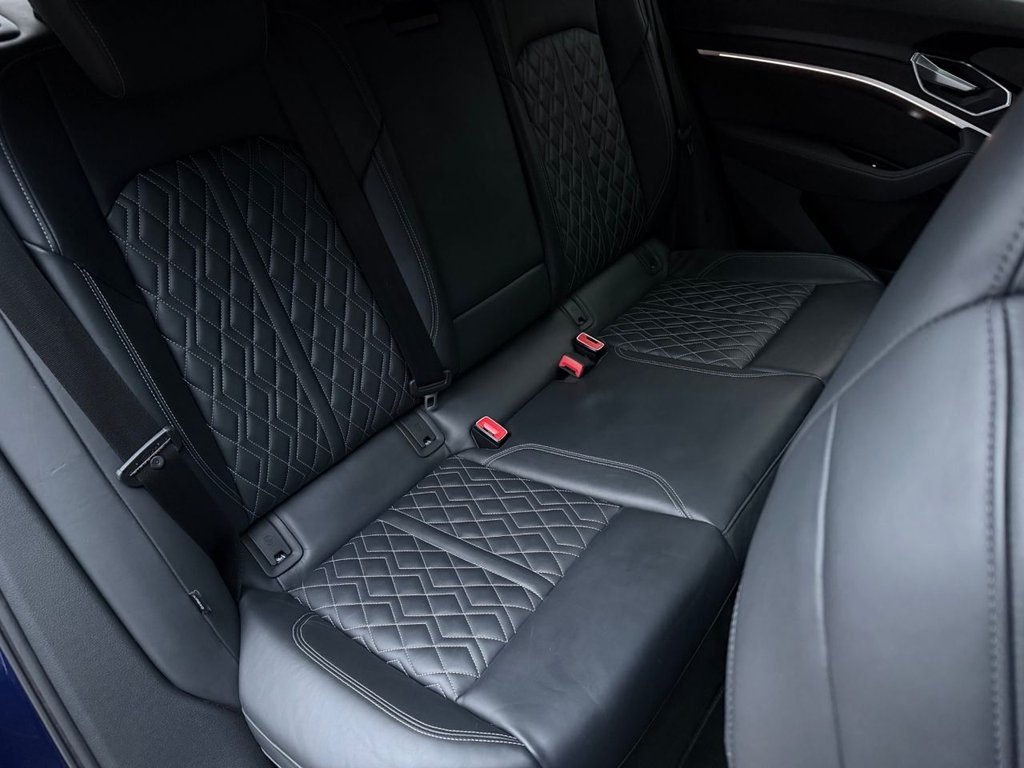 USED 2022 22 AUDI E-TRON 55 Vorsprung Sportback 5dr Electric Auto quattro 95kWh (11kW Charger) (408 ps) 