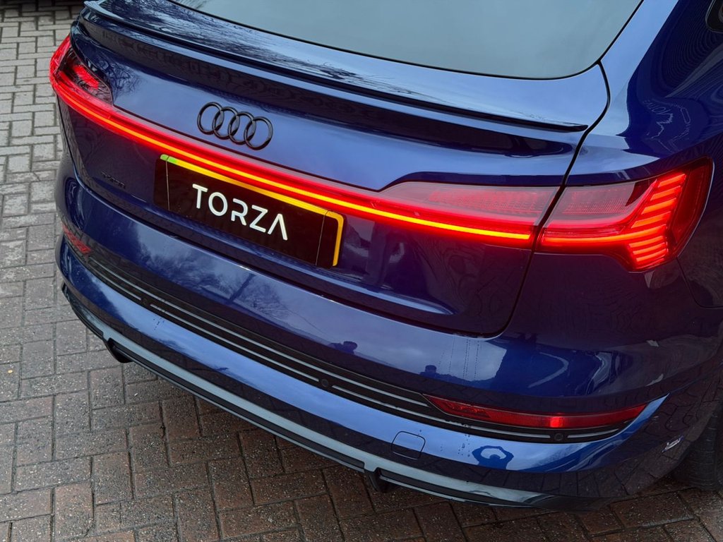 USED 2022 22 AUDI E-TRON 55 Vorsprung Sportback 5dr Electric Auto quattro 95kWh (11kW Charger) (408 ps) 