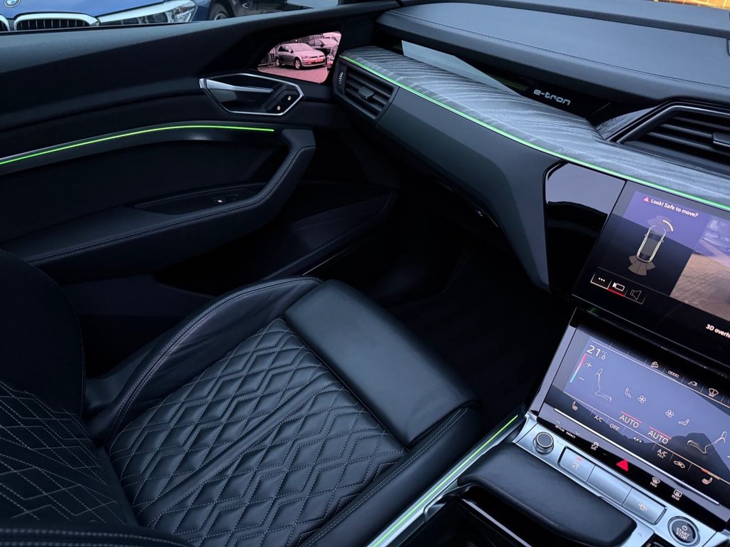 USED 2022 22 AUDI E-TRON 55 Vorsprung Sportback 5dr Electric Auto quattro 95kWh (11kW Charger) (408 ps) 