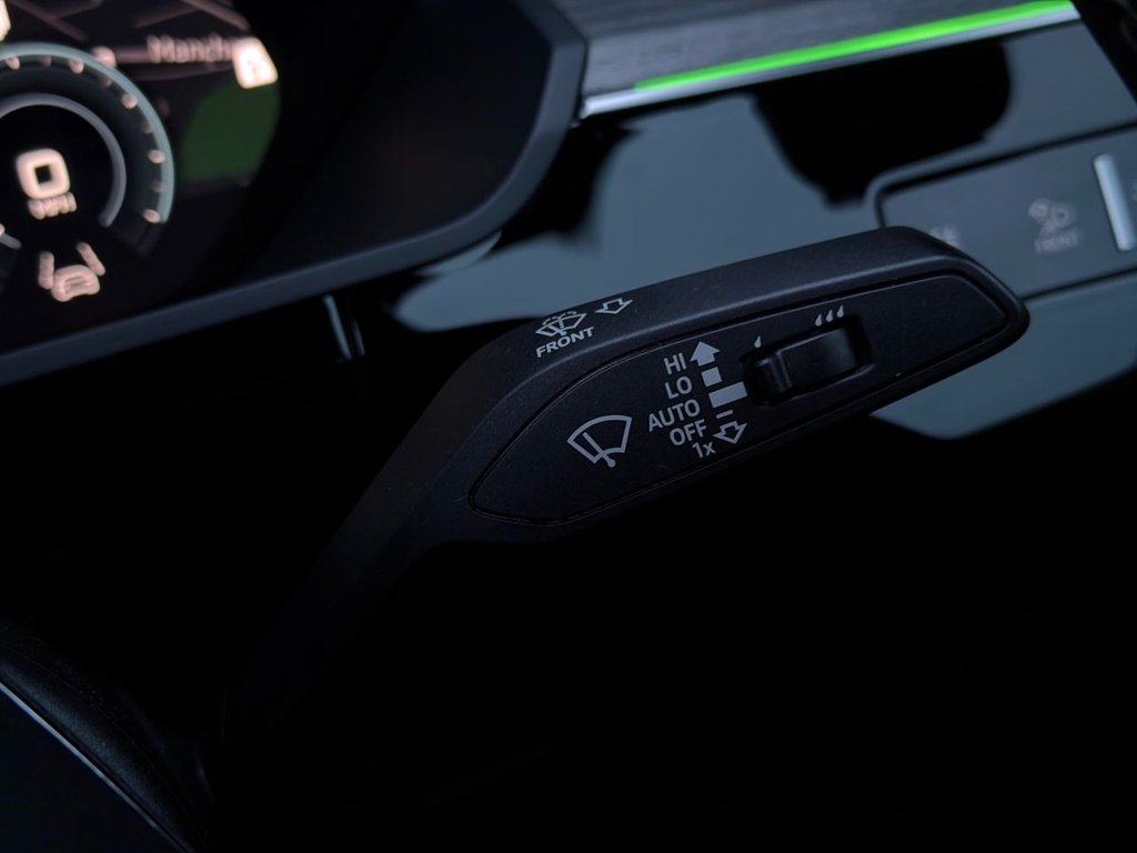 USED 2022 22 AUDI E-TRON 55 Vorsprung Sportback 5dr Electric Auto quattro 95kWh (11kW Charger) (408 ps) 