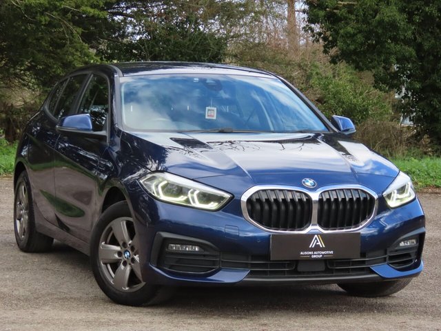 2020 BMW 1 SERIES - Photo 4