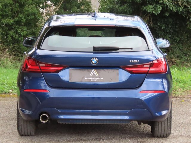 2020 BMW 1 SERIES - Photo 6