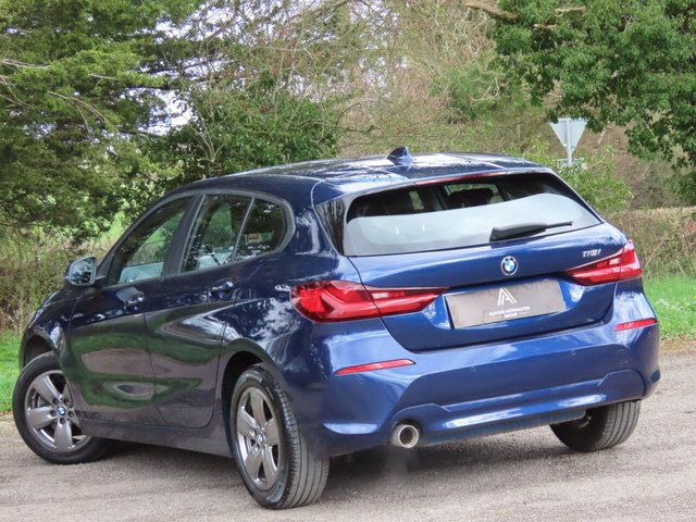 2020 BMW 1 SERIES - Photo 7