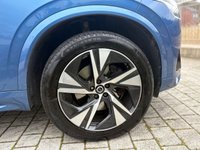 USED 2019 69 VOLVO XC90 2.0 B5 MHEV R-Design SUV 5dr Diesel Hybrid Auto 4WD Euro 6 (s/s) (235 ps) 