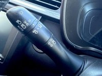 USED 2017 17 RENAULT KADJAR 1.2 TCe Dynamique Nav SUV 5dr Petrol Manual Euro 6 (s/s) (130 ps) 