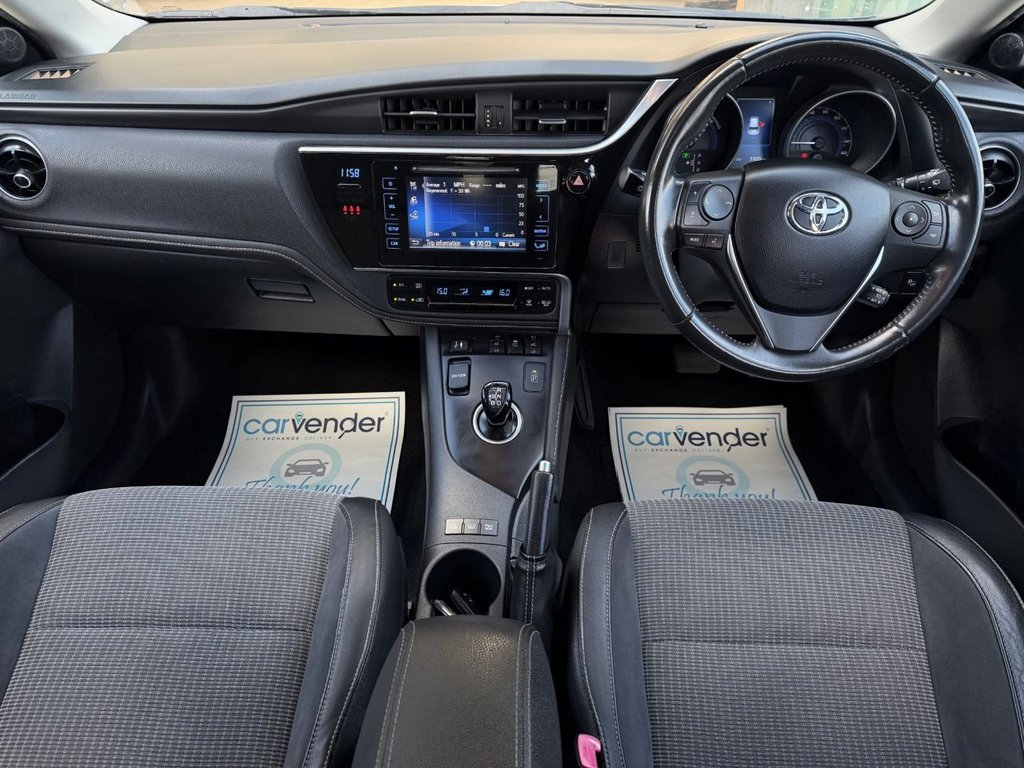 USED 2016 16 TOYOTA AURIS 1.8 VVT-h Excel Hatchback 5dr Petrol Hybrid CVT Euro 6 (s/s) (136 ps) 2 Owners|R.F Sensors|Camera|SatNaV|Half Leather Seats|