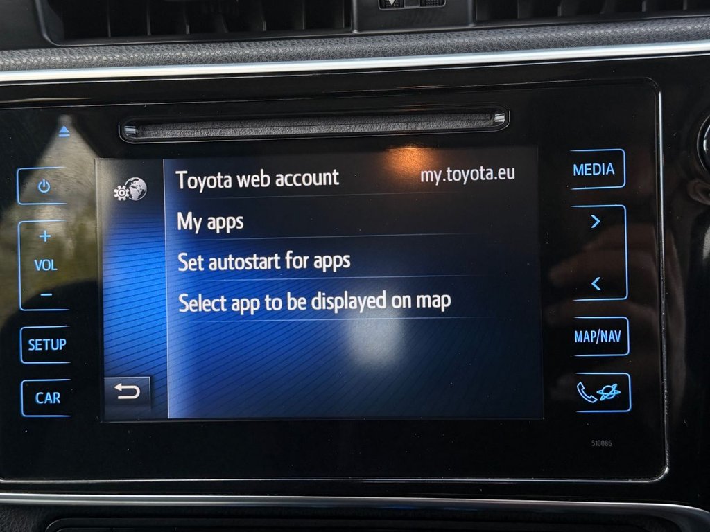 USED 2016 16 TOYOTA AURIS 1.8 VVT-h Excel Hatchback 5dr Petrol Hybrid CVT Euro 6 (s/s) (136 ps) 2 Owners|R.F Sensors|Camera|SatNaV|Half Leather Seats|