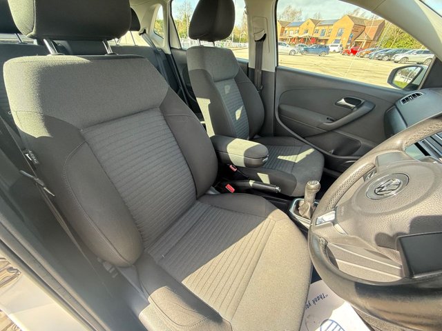 2011 Volkswagen Polo 1.2L Sel 3dr - Photo 3