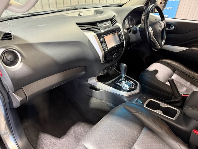 2018 NISSAN NAVARA - Photo 3