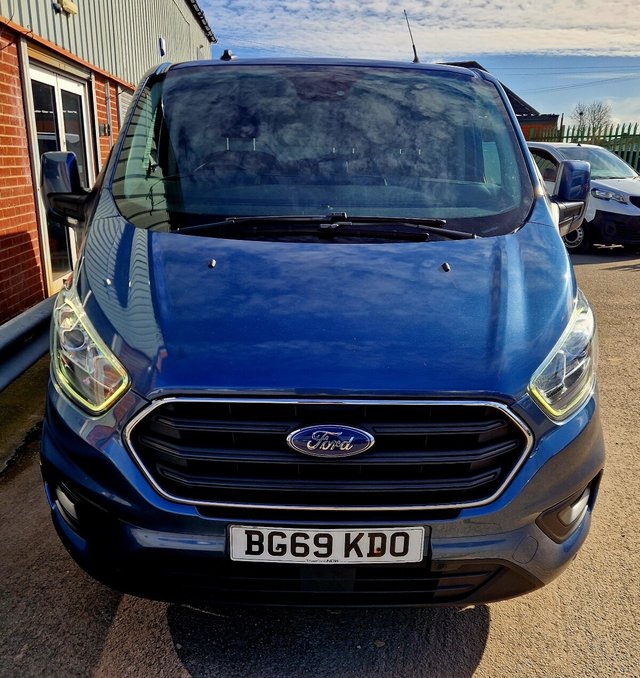 2019 FORD TRANSIT CUSTOM 2.0 320 EcoBlue Limited Panel Van 5dr Diesel Auto L2 H1 Euro 6 (s/s) (170 ps) - Photo 10