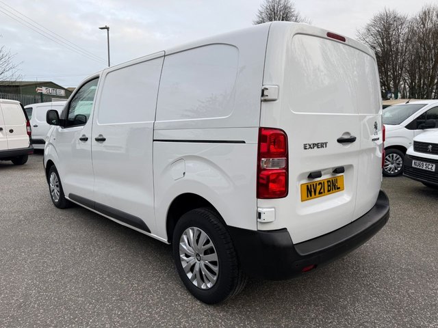 View our PEUGEOT EXPERT