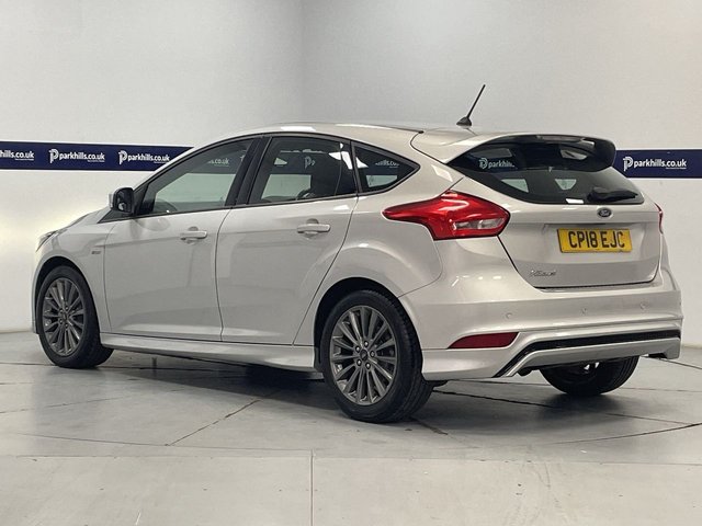 2018 FORD FOCUS - Photo 4