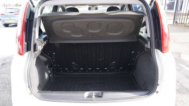 2013 FIAT PANDA 1.2 Easy Hatchback 5dr Petrol Manual Euro 5 (69 bhp) - Photo 8