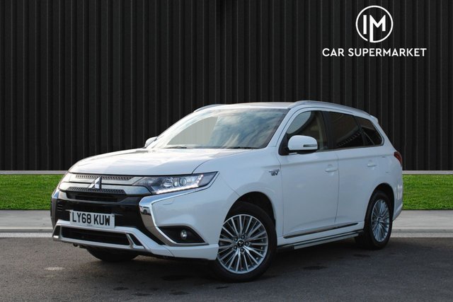 2018 MITSUBISHI OUTLANDER - Photo 2