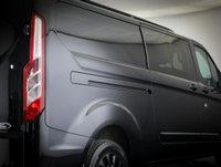 USED 2023 23 FORD TRANSIT CUSTOM 2.0 320 EcoBlue Limited Crew Van Double Cab 5dr Diesel Auto L2 H1 Euro 6 (170 ps) NEW WET BELT*BLACK BODYSTYLING KIT