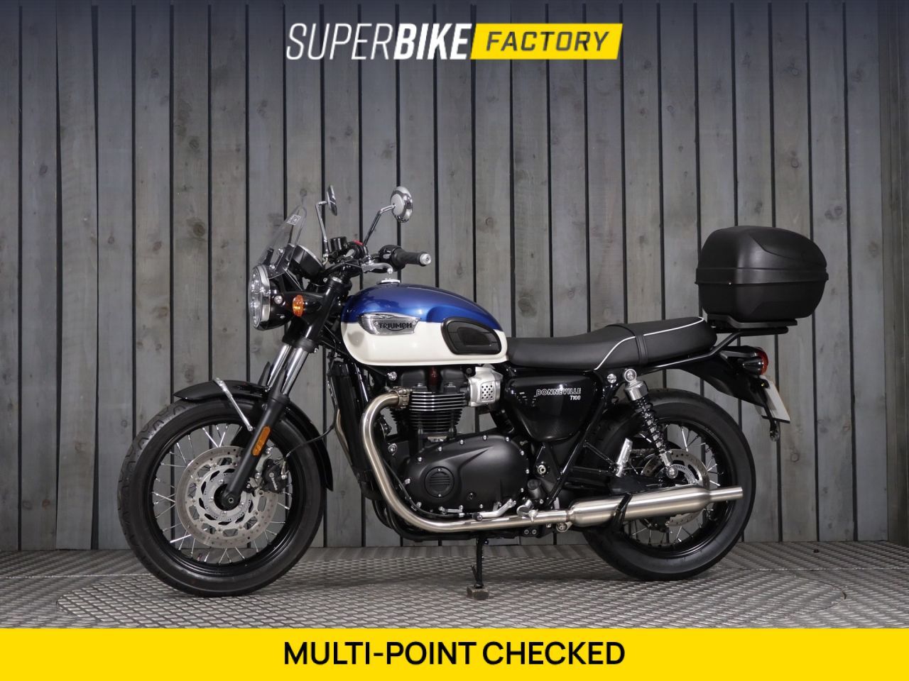 TRIUMPH BONNEVILLE T100