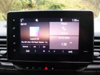 USED 2023 23 RENAULT TRAFIC 2.0 dCi Blue SL28 Business+ Panel Van 5dr Diesel Manual L1 H1 Euro 6 (s/s) (130 ps) F/S/H 2 Stamps Satnav + Ac**