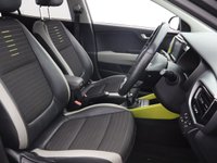 USED 2018 68 KIA STONIC 1.6 CRDi First Edition SUV 5dr Diesel Manual Euro 6 (s/s) (108 bhp) HEATED STEERING WHEEL+ SEATS