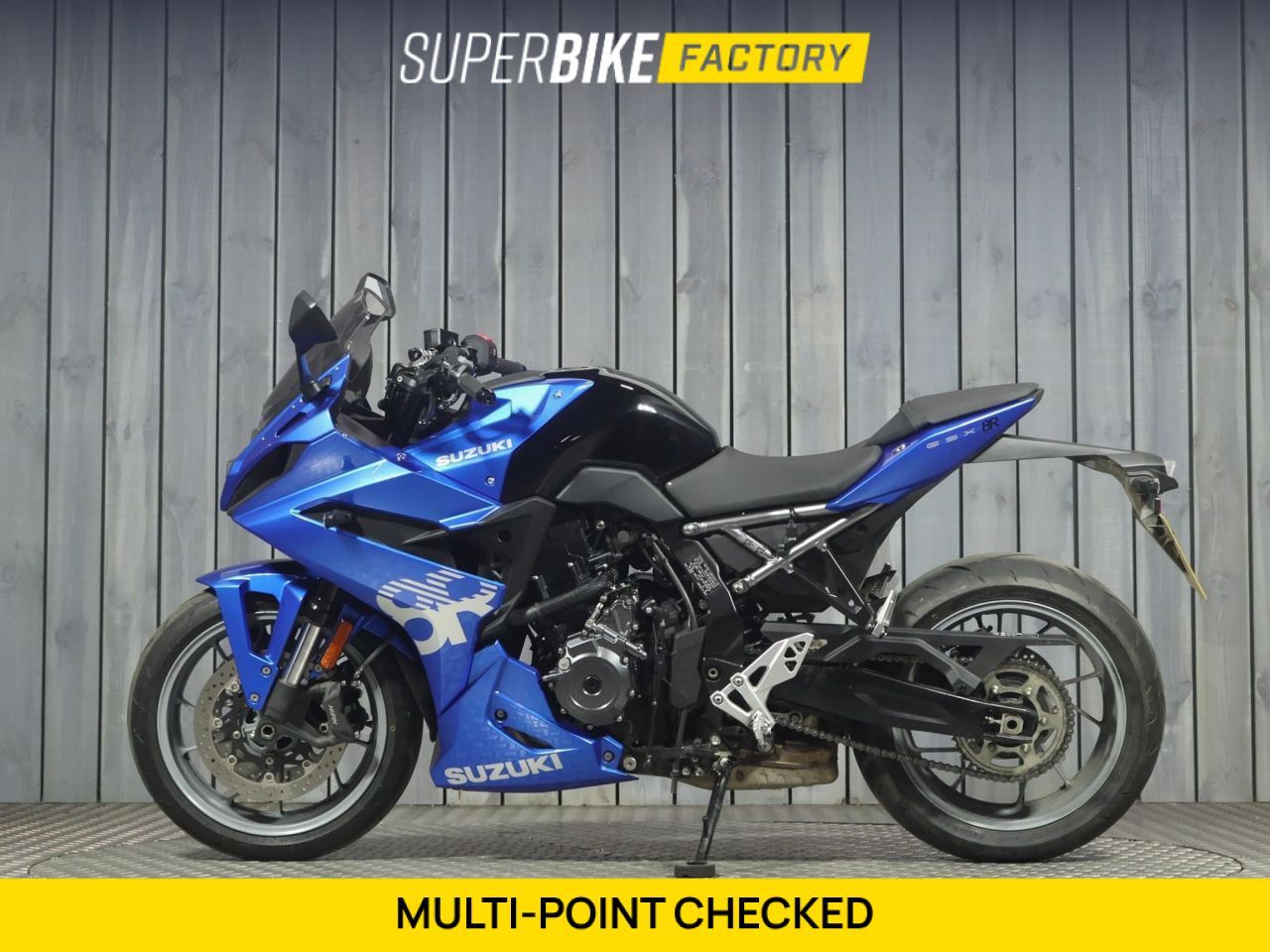 SUZUKI GSX-8R