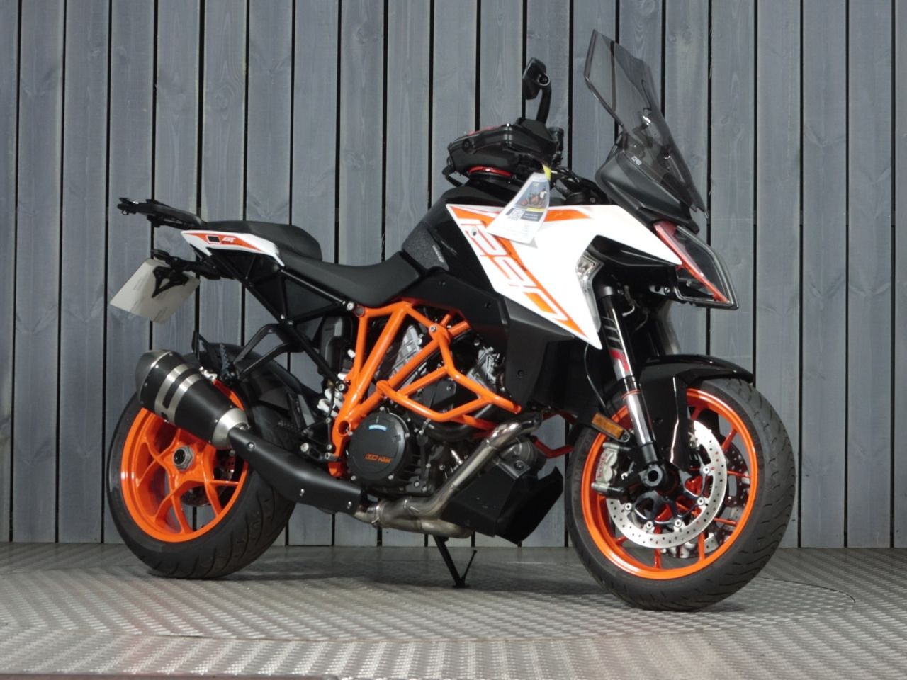 KTM 1290 SUPERDUKE GT1290 SUPERDUKE GT