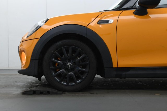 2014 MINI HATCH 1.5 Cooper Euro 6 (s/s) 3dr - Photo 6