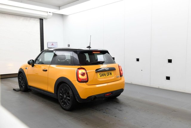 2014 MINI HATCH 1.5 Cooper Euro 6 (s/s) 3dr - Photo 3
