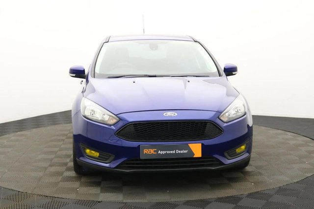 2016 Ford Focus 1.5L Zetec 5dr - Photo 9
