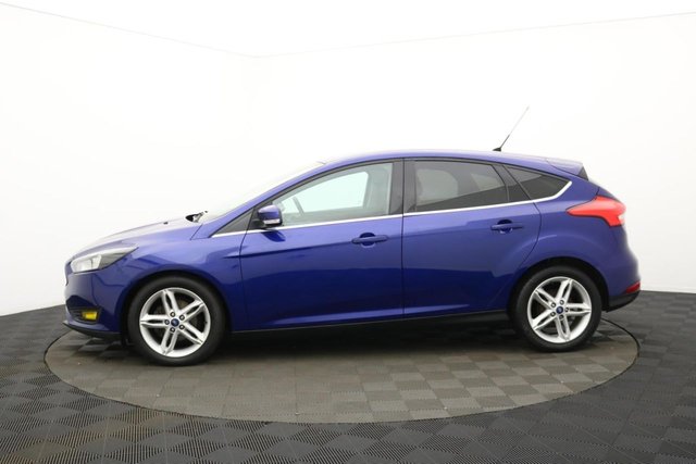2016 Ford Focus 1.5L Zetec 5dr - Photo 11
