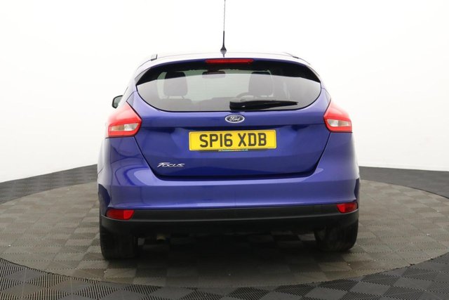 2016 Ford Focus 1.5L Zetec 5dr - Photo 6