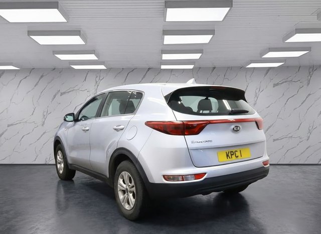 2017 KIA SPORTAGE - Photo 3