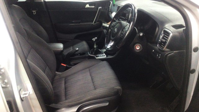 2017 KIA SPORTAGE - Photo 9