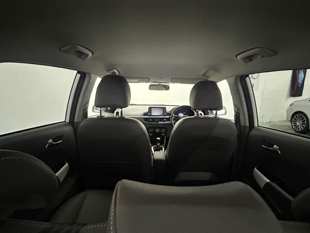 2018 KIA PICANTO - Photo 11