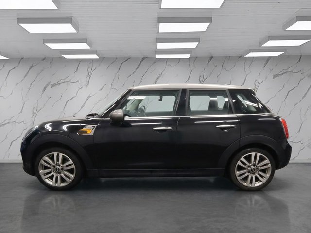 2017 MINI HATCH - Photo 9
